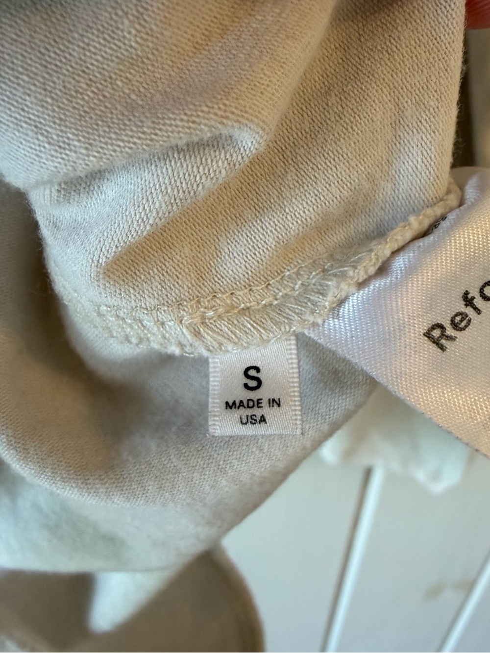 Reformation Long-Sleeve Button-Up Henley Bodysuit in Beige, Size Small - Picture 4 of 6